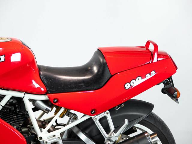 Ducati 900 SS