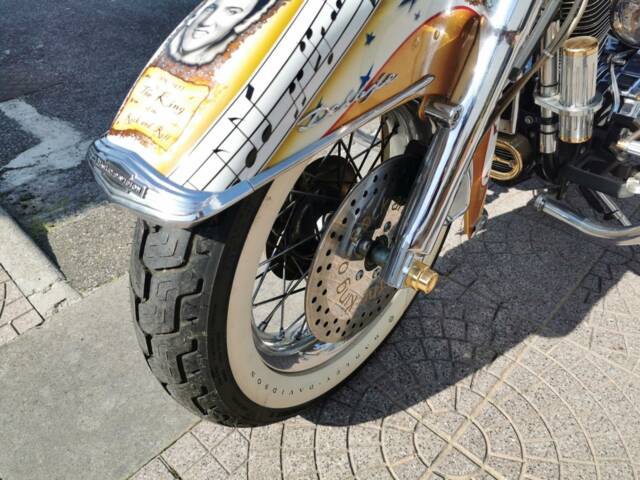 Harley-Davidson FLSTN Softail Deluxe