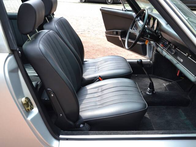 Porsche 911 2.2 S