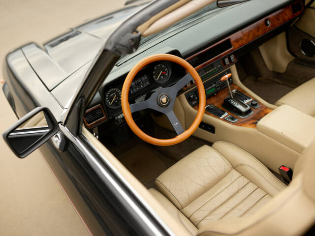 Jaguar XJ-S Convertible - Heritage Cars