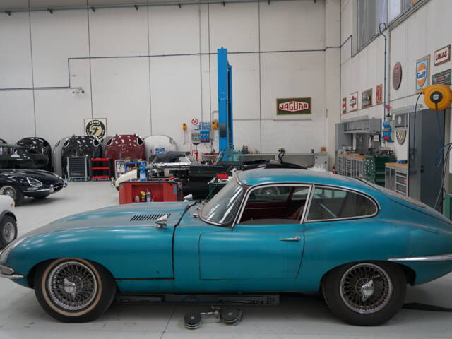 Image 1/24 of Jaguar E-Type 3.8 Flat Floor (1962)