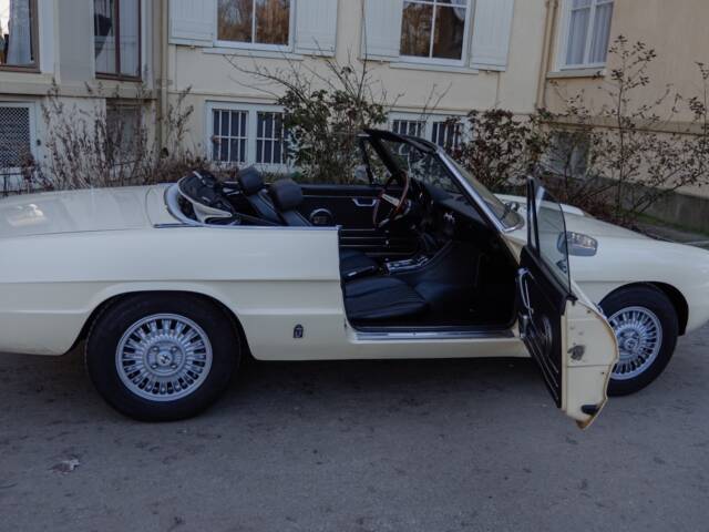 Alfa Romeo 2000 Spider Veloce