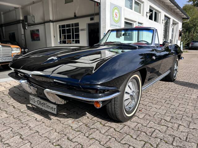 Chevrolet Corvette Sting Ray Convertible