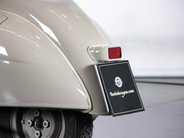 Piaggio Vespa 125