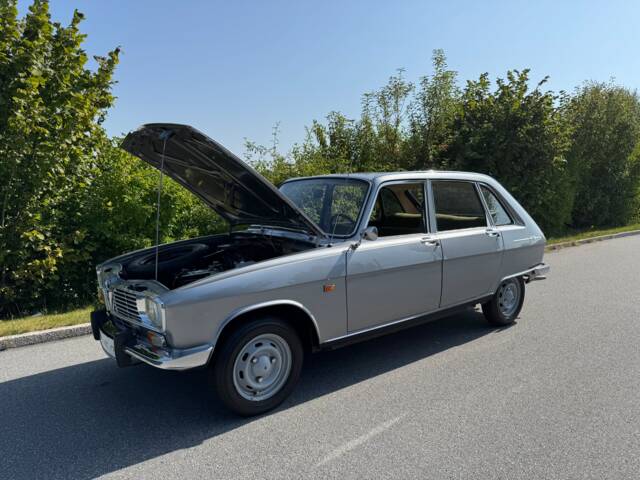 Renault R 16