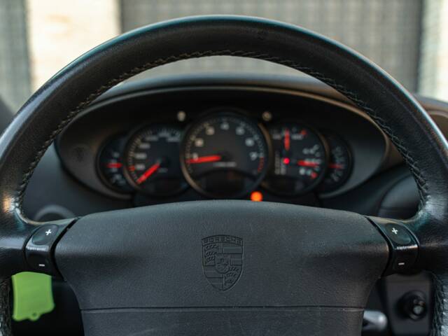 Porsche 911 Carrera 4