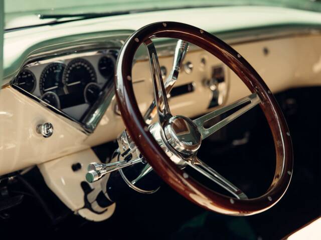 Chevrolet Apache Fleetside