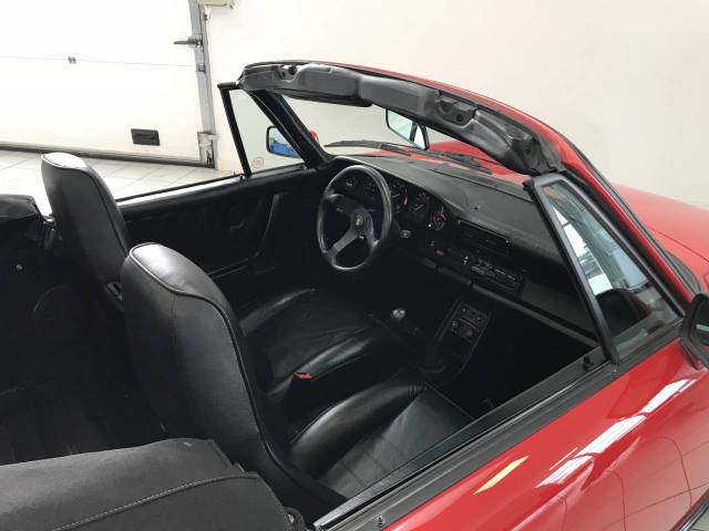 Porsche 911 Carrera 3.2 (WTL)