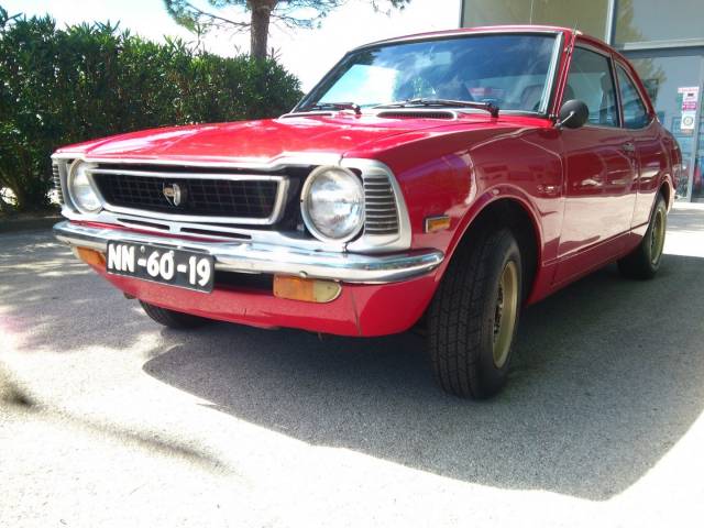 Image 1/9 de Toyota Corolla 1200 (1974)