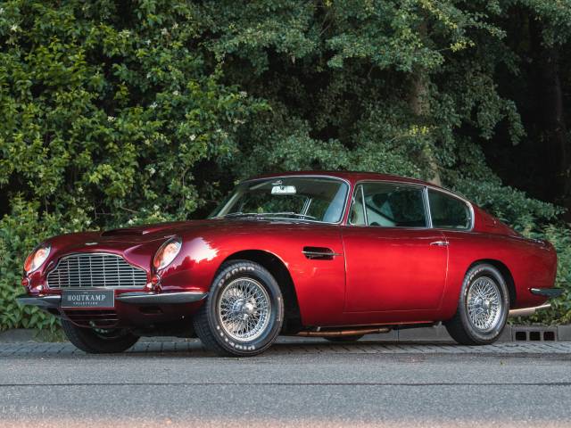 Image 1/48 de Aston Martin DB 6 (1967)