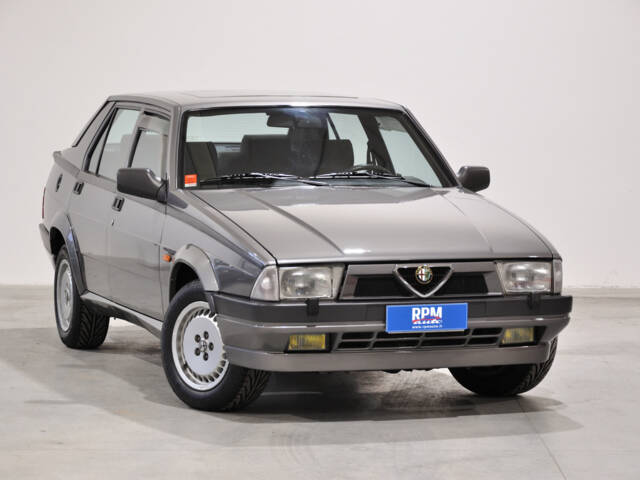 Image 1/34 of Alfa Romeo 75 2.0 Twin Spark (1991)