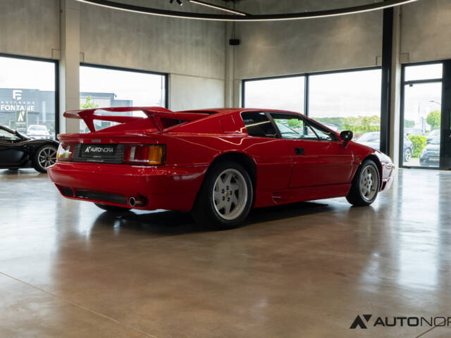 Lotus Esprit SE