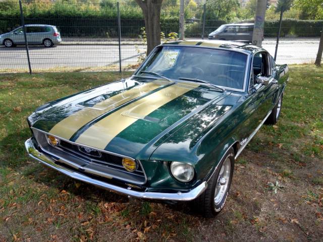 Ford Mustang GT 428 Cobra Jet