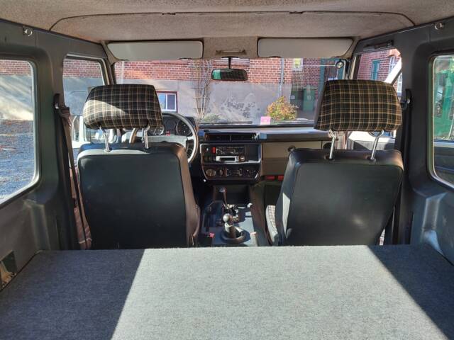 Mercedes-Benz 300 GD (SWB)