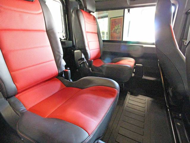 Land Rover Defender 90 Heritage