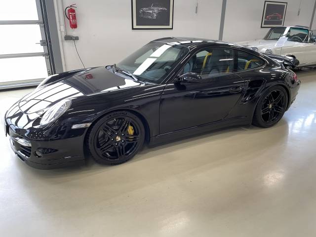 Porsche 911 Turbo