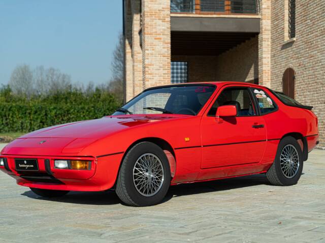 Image 1/50 de Porsche 924 (1983)