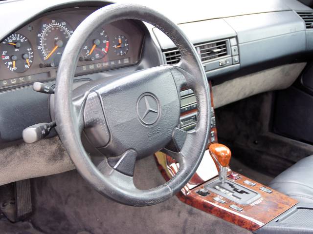 Mercedes-Benz SL 500