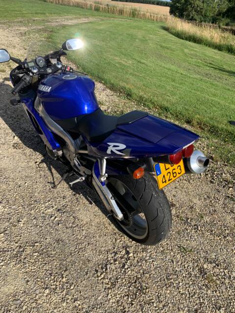 Yamaha YZF 1000 R1