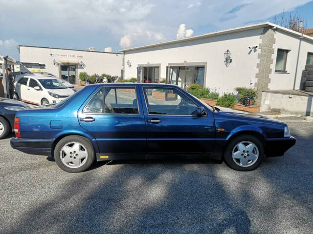 Lancia Thema 8.32