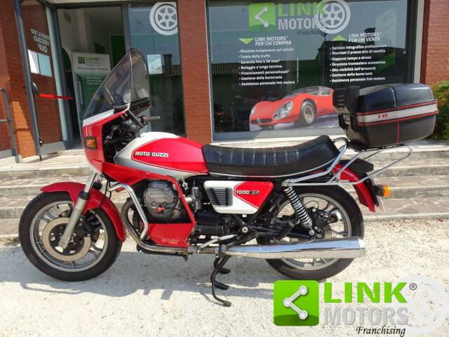 Immagine 1/3 di Moto Guzzi DUMMY (1982)