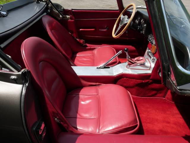 Jaguar E-Type 3.8 Flat Floor