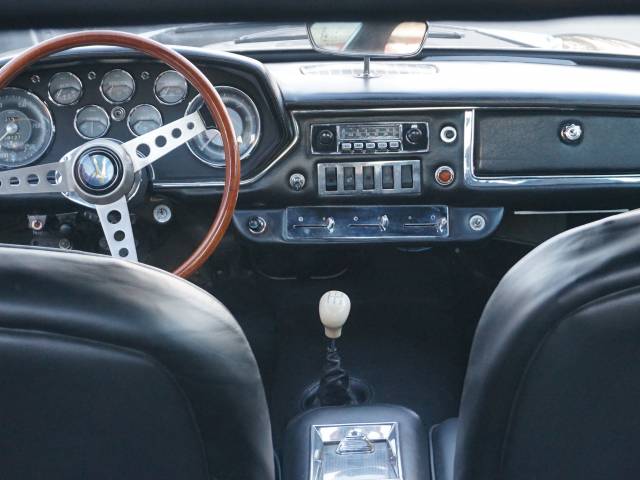 Maserati Mistral 3700