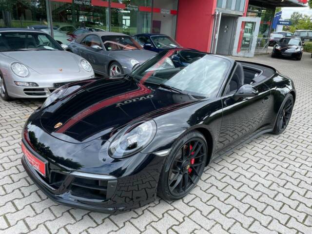 Bild 1/19 von Porsche 911 Carrera 4 GTS (2017)