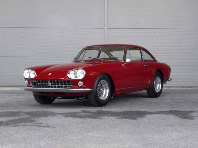 Bild 1/20 von Ferrari 330 GT 2+2 (1964)