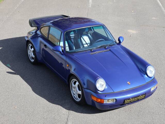Porsche 911 Turbo 3.3