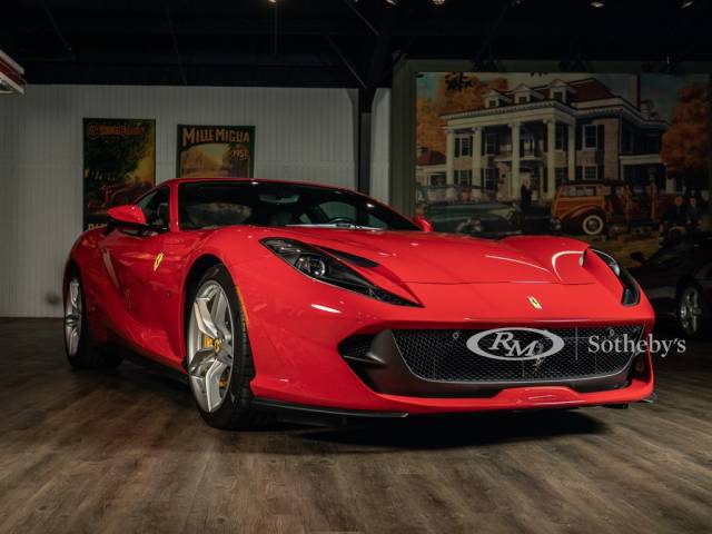 Imagen 1/50 de Ferrari 812 Superfast (2018)