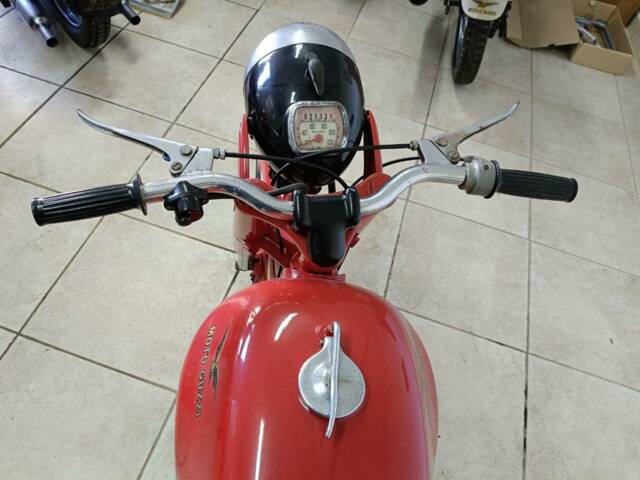 Moto Guzzi Stornello 125