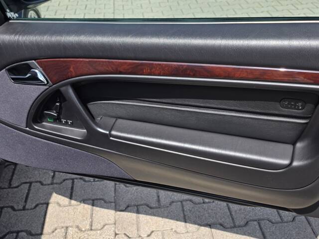 Mercedes-Benz SL 500