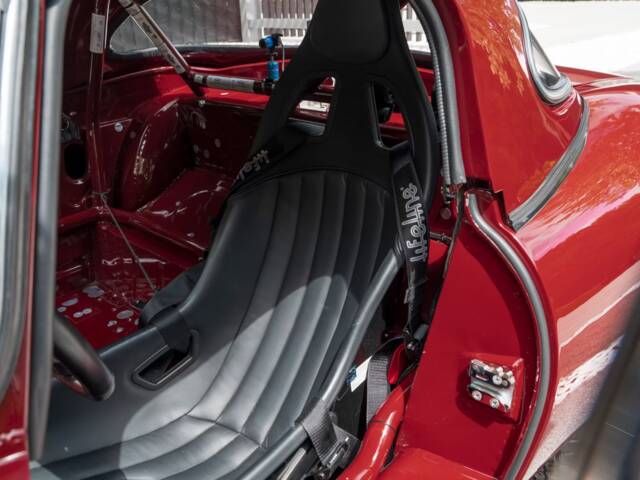 Jaguar E-Type 3.8