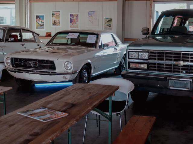 Ford Mustang 289