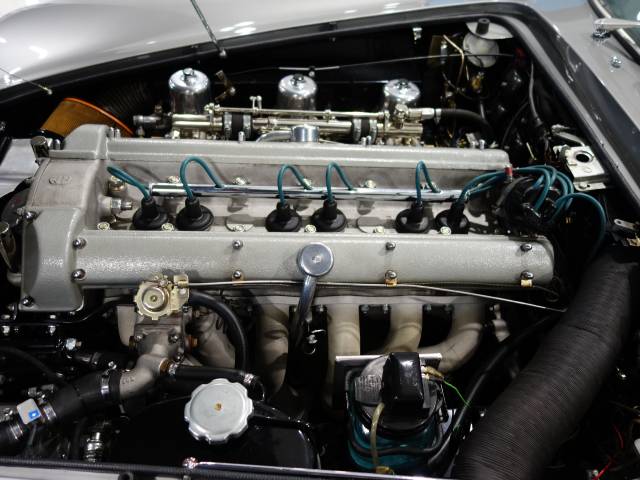 Aston Martin DB 5