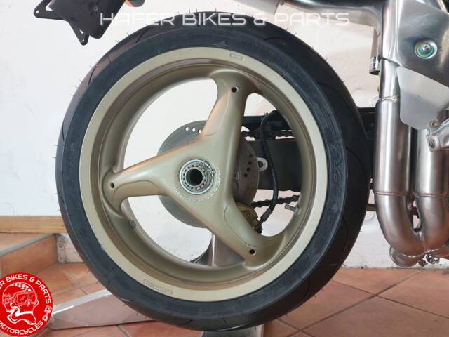 Ducati 916