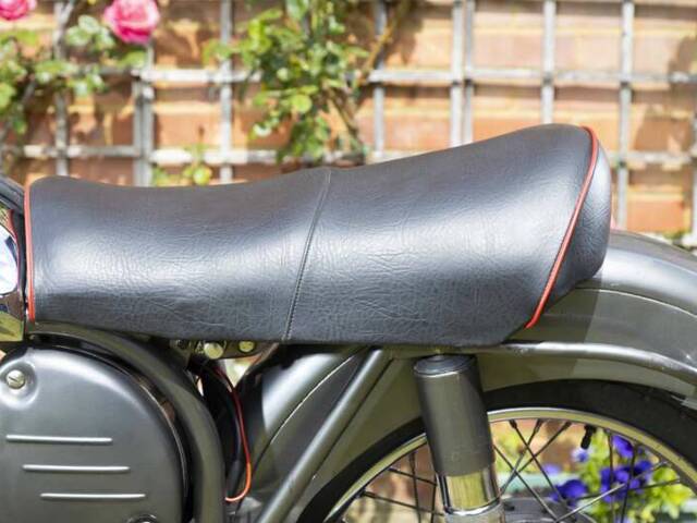 Norton Dominator 99