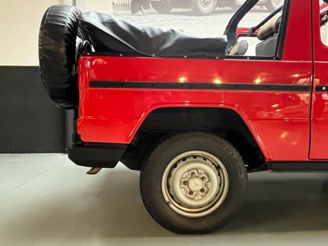 Mercedes-Benz 230 GE (SWB)