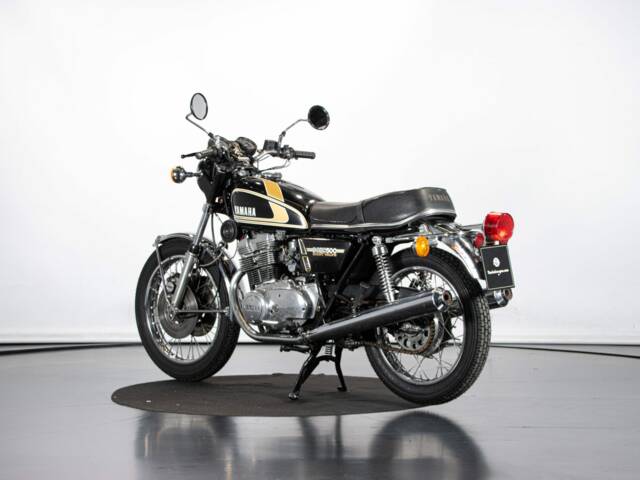 Yamaha TX 500