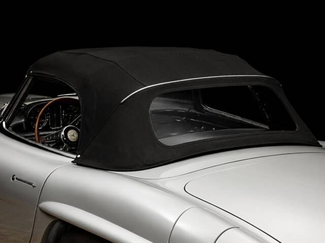 Mercedes-Benz 300 SL Roadster