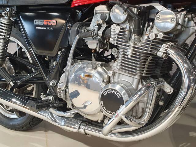 Suzuki GS 500