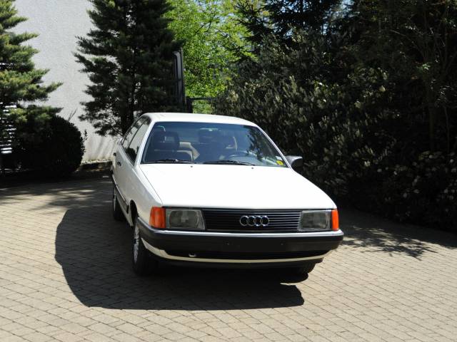 Audi 100 - 2.0