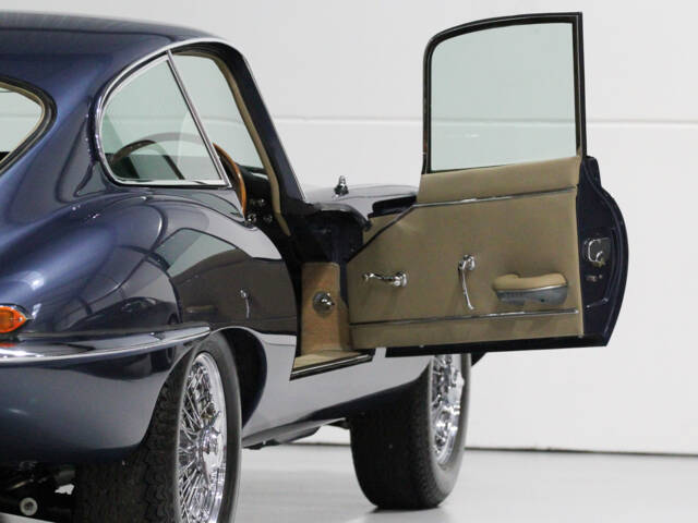 Jaguar E-Type 4.2