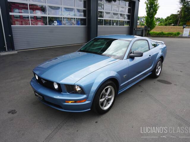 Bild 1/63 von Ford Mustang GT (2005)