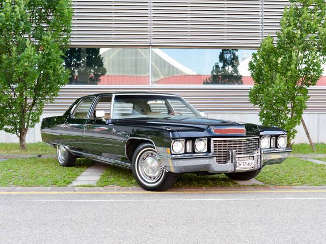 Image 1/27 of Cadillac Fleetwood 60 Special Brougham (1972)
