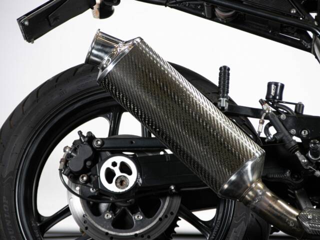 Triumph Trident 900