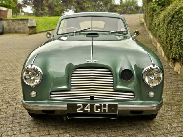Image 1/50 de Aston Martin DB 2 Vantage (1950)