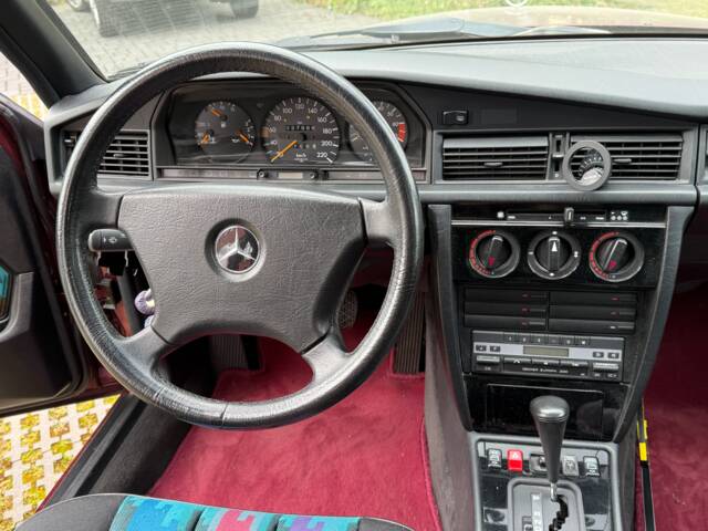 Mercedes-Benz 190 E 1.8 Avantgarde "Rosso"