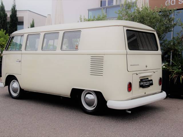 Volkswagen T1 minibus